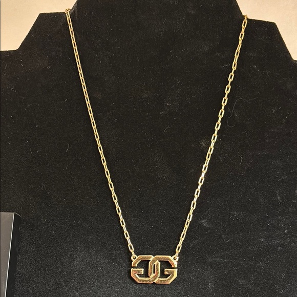 SOLD XXX Givenchy Gold Necklace with Modern Chain Link Design EUC - Picture 2 of 4